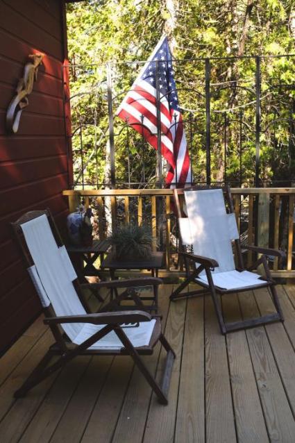 Cranberry Exterior Chairs